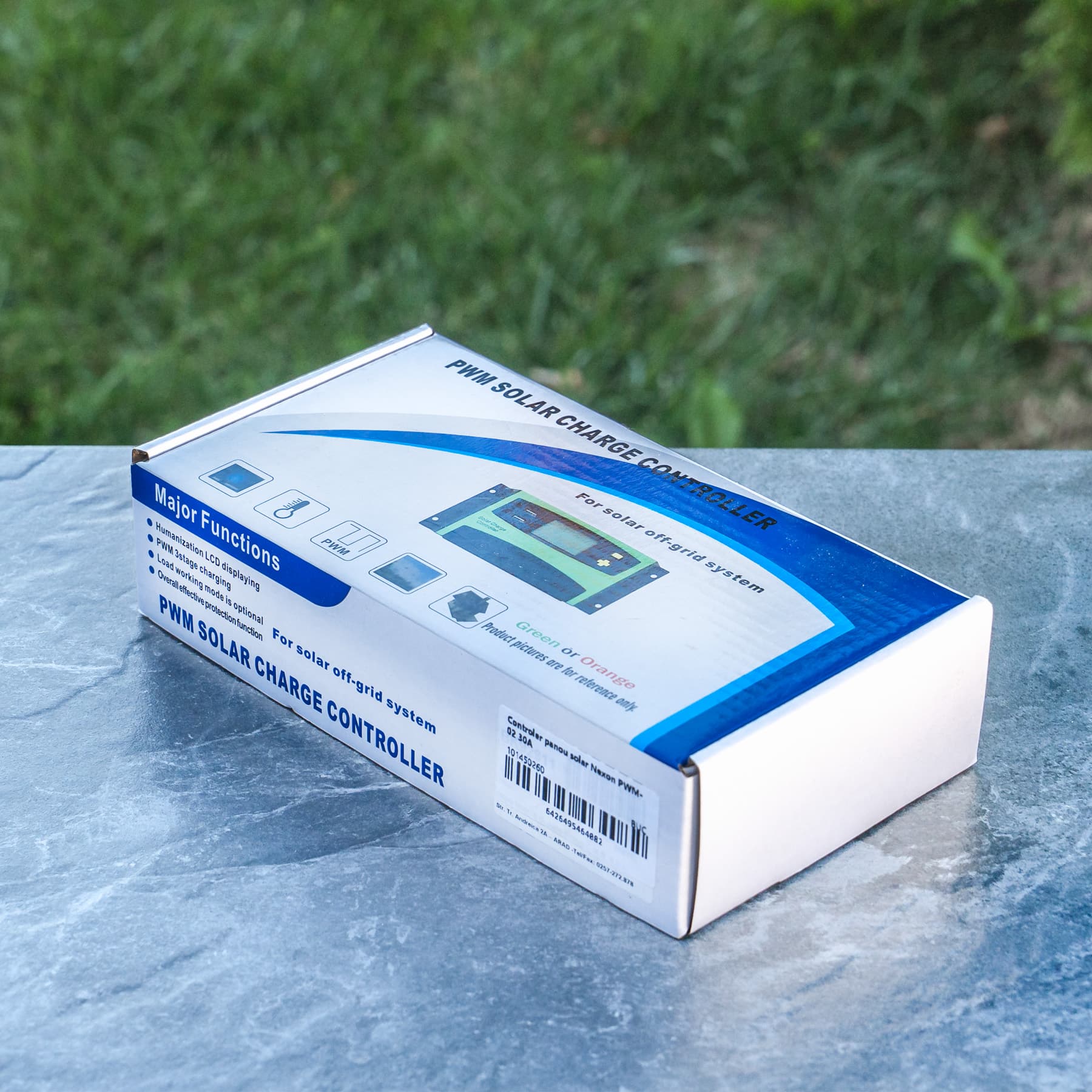 NEXON 30A 12V/24V napelemes töltésszabályzó két USB porttal – 5. kép