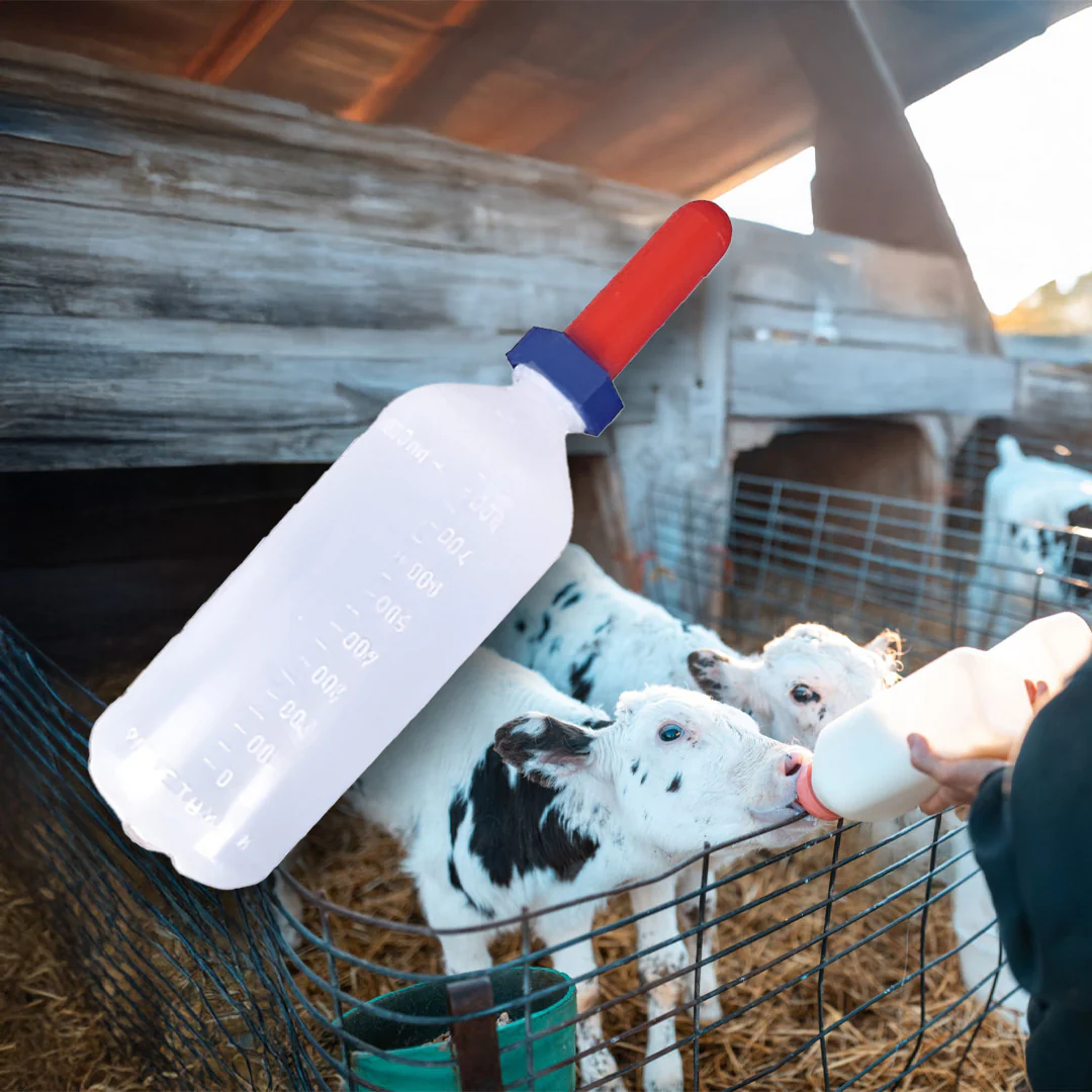 Borjúitató palack 1L piros cumival és mérőskálával