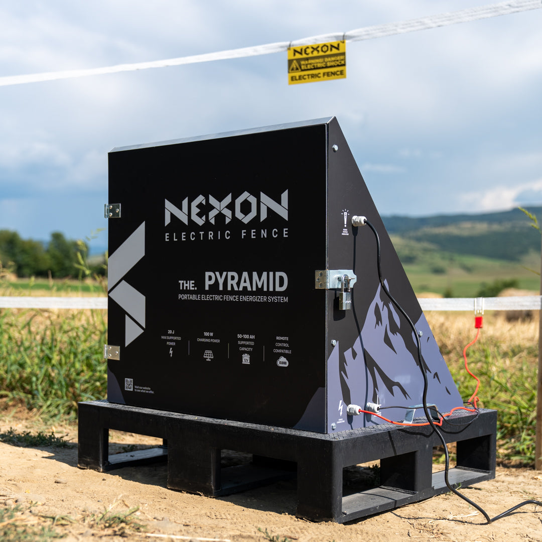 NEXON PYRAMID 10J GPS hordozható villanypásztor napelemmel és akkumulátorral
